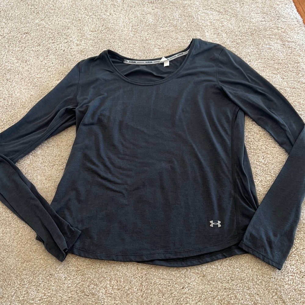 Under Armour long sleeve run